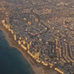 Las comunidades costeras del Líbano hacen frente al derrame petrolero israelí